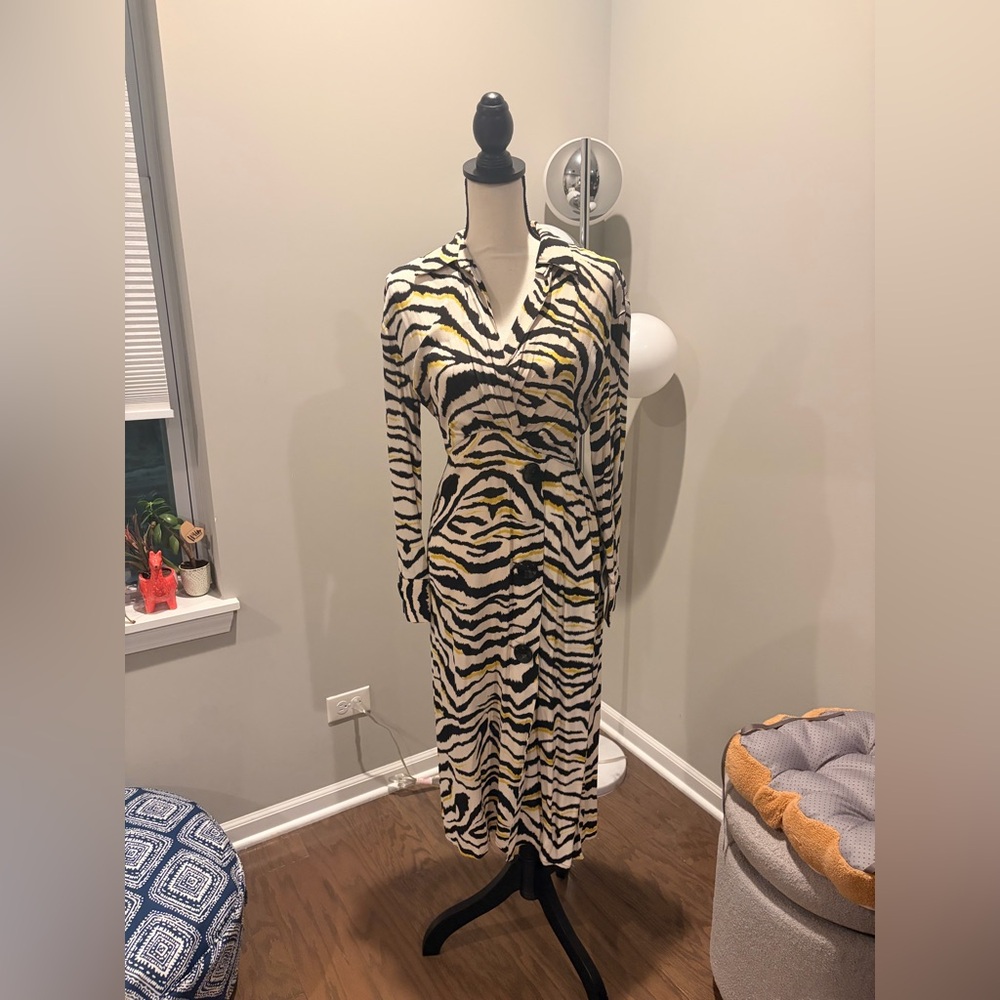 ✨Zara (NWT) Animal Print Long Sleeve Dress Size S
